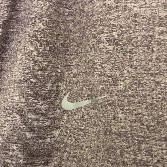 Nike Activewear Dri-fit 1/4 zip top -worn only twice - womens L   mauve grey - Picture 8 of 8